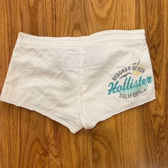 Vintage Hollister Women's White cotton  Shorts - Picture 3 of 4
